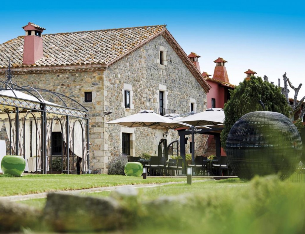 Surrounded by nature, tradition and peace